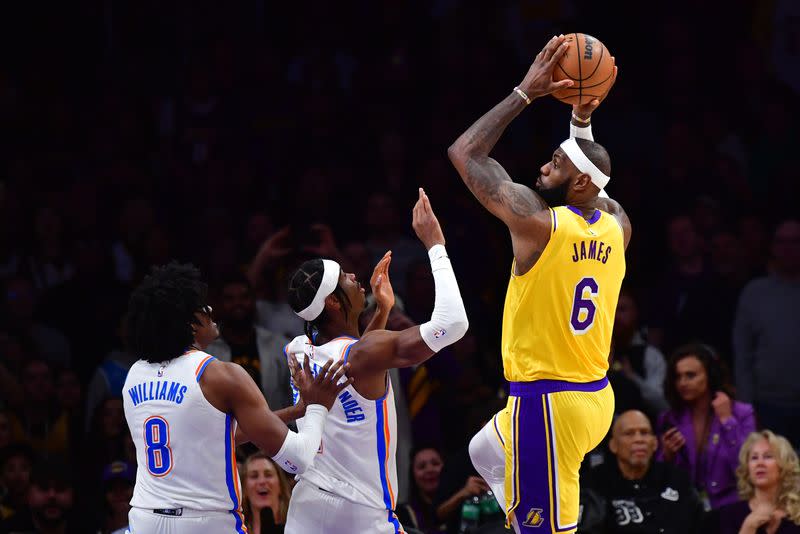 NBA: Oklahoma City Thunder at Los Angeles Lakers