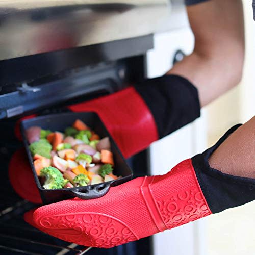 5) HOMWE Extra Long Professional Silicone Oven Mitts