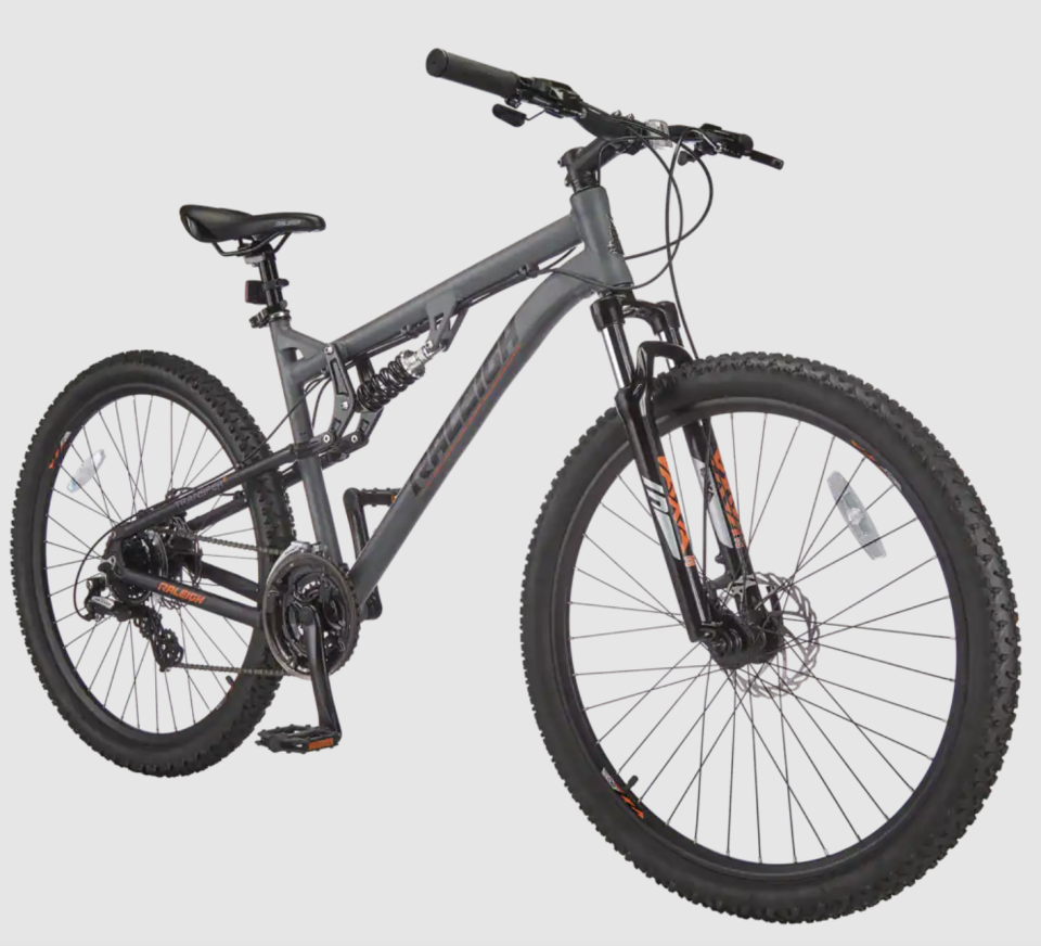 Raleigh Peak Dual Suspension Mountain Bike in grey and black tires (Photo via Canadian Tire)