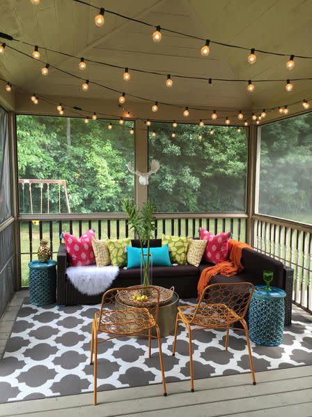 screened in porch ideas pops of color