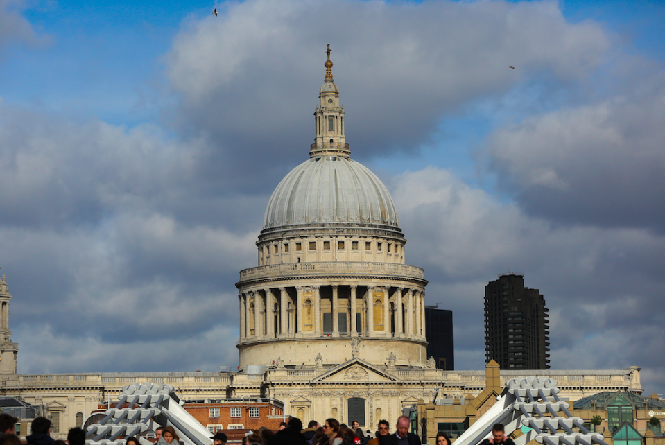 <em>The service was held at St Paul’s Cathedral (Rex)</em>