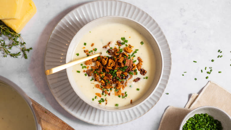 soup in bowl 