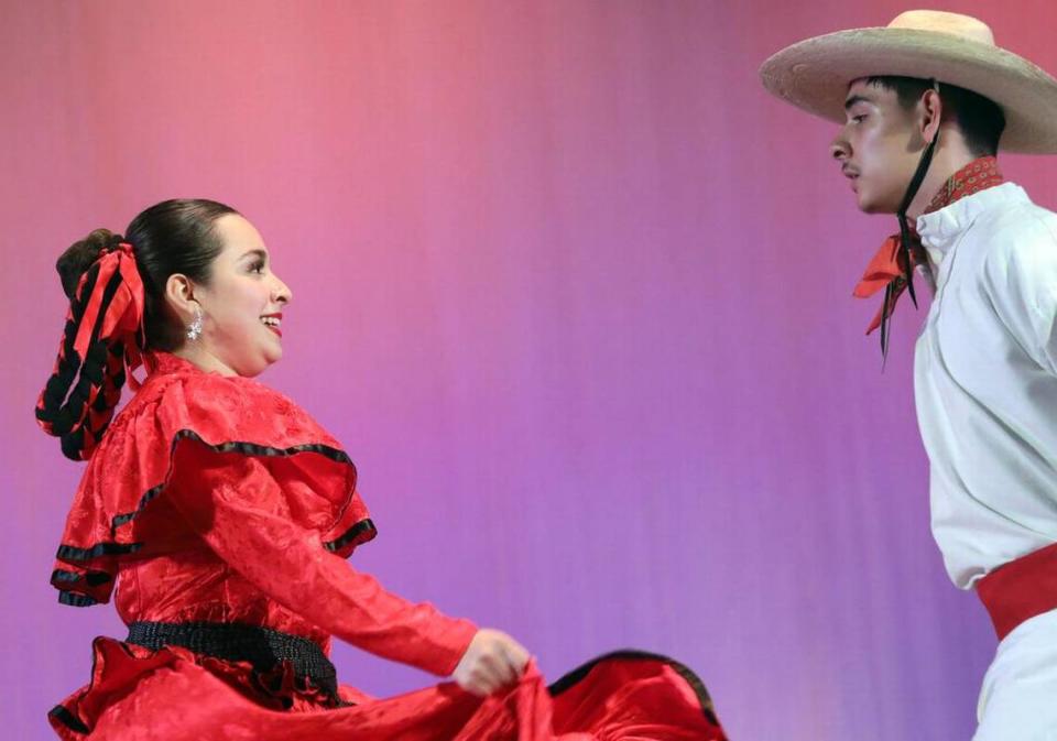 Katie Cruz and Isaac Ayala perform ‘Jarabe Planeco’ from Michoacán at the Central East Danzantes de Tláloc 25th anniversary show at the Performing Arts Center on May 26, 2023.