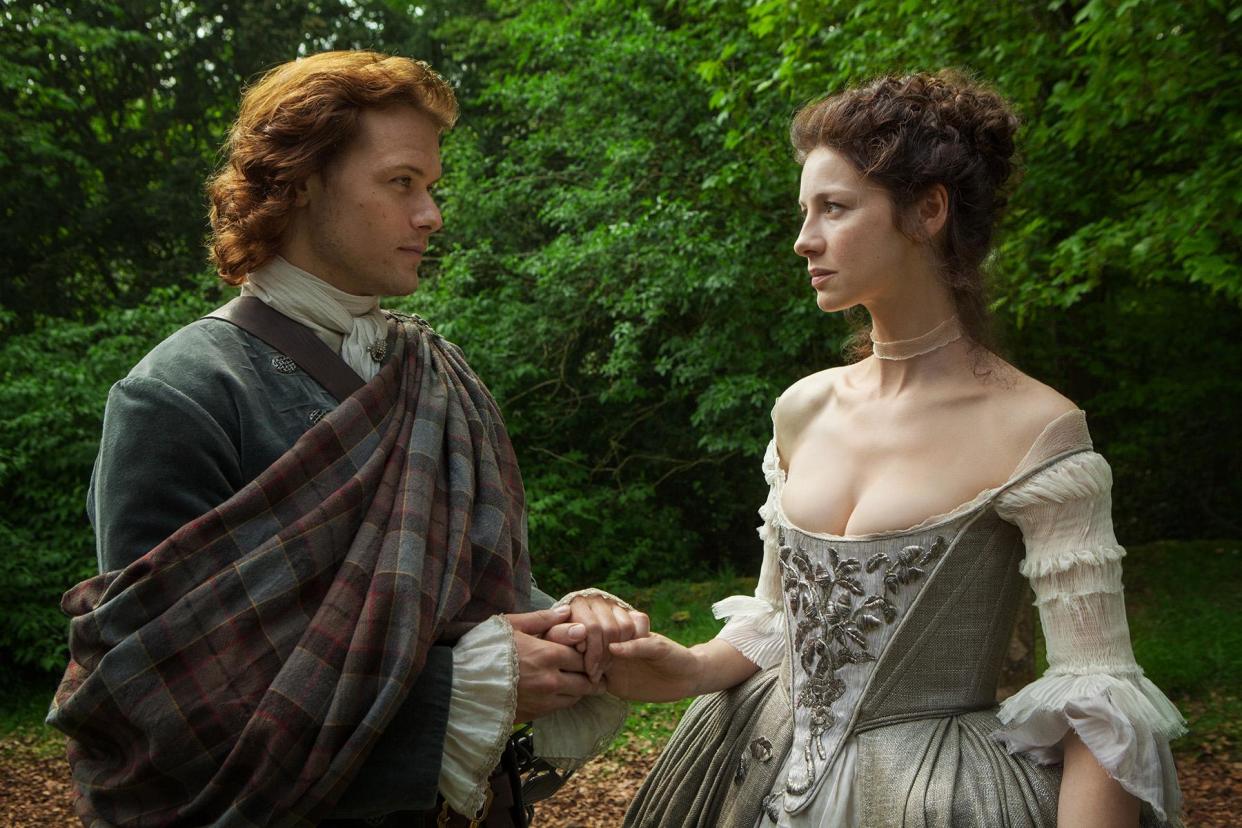 Jamie Fraser (Sam Heughan) and Claire Randall (Caitriona Balfe)