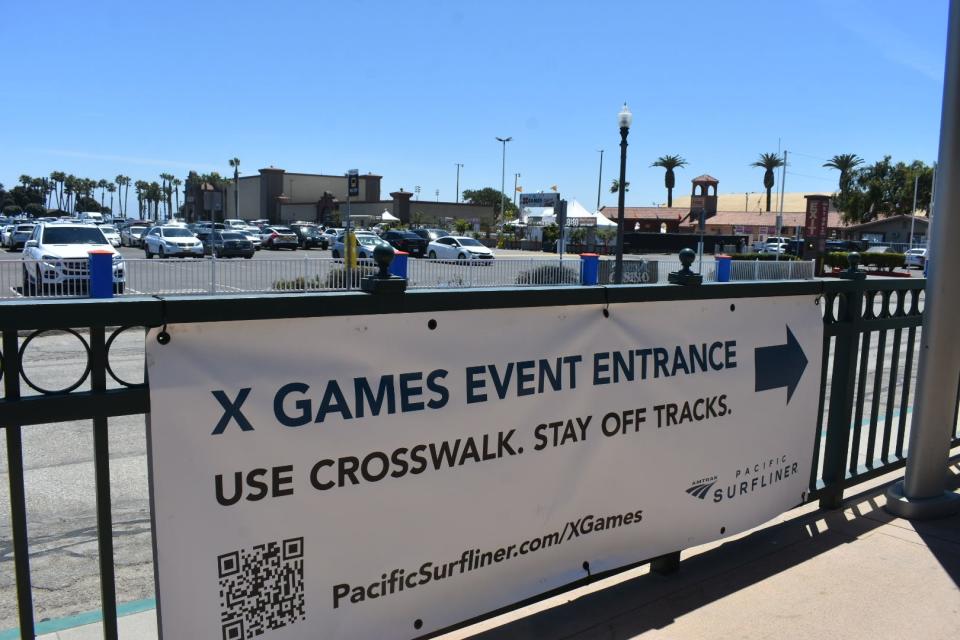 During the 2023 X Games finals, Metrolink and Amtrak Pacific Surfliner trains are dropping people off steps from the Ventura County Fairgrounds.