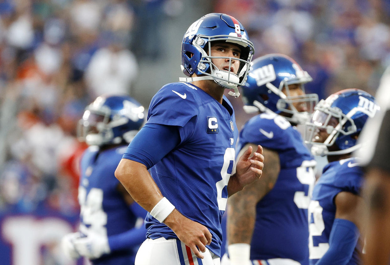 EAST RUTHERFORD, NEW JERSEY - SEPTEMBER 12: Daniel Jones #8 of the New York Giants reacts against the Denver Broncos during the fourth quarter at MetLife Stadium on September 12, 2021 in East Rutherford, New Jersey. (Photo by Tim Nwachukwu/Getty Images)