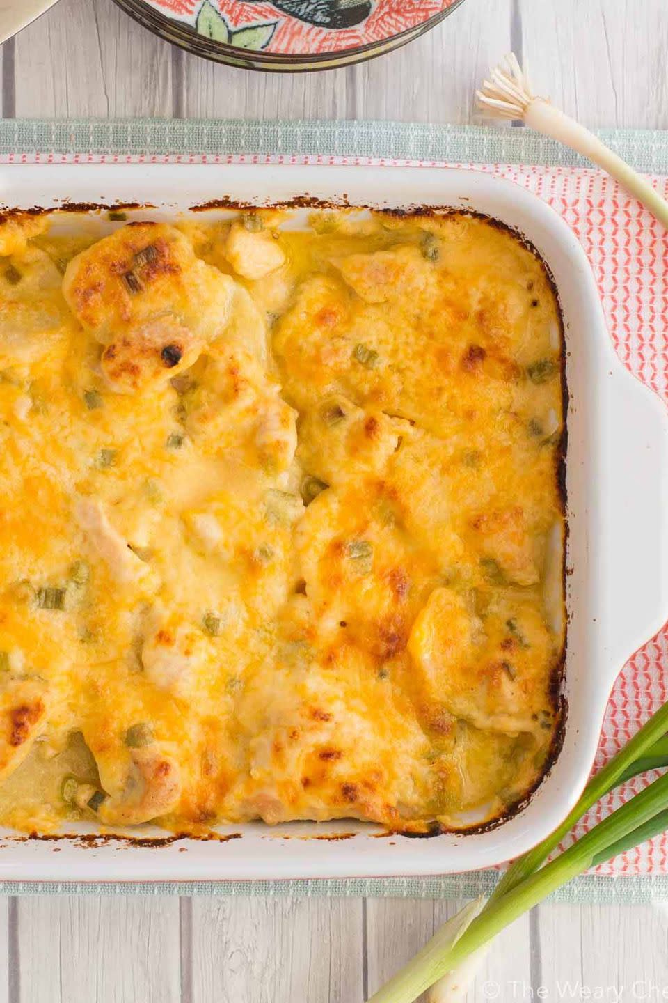Cheesy Scalloped Potatoes with Chicken