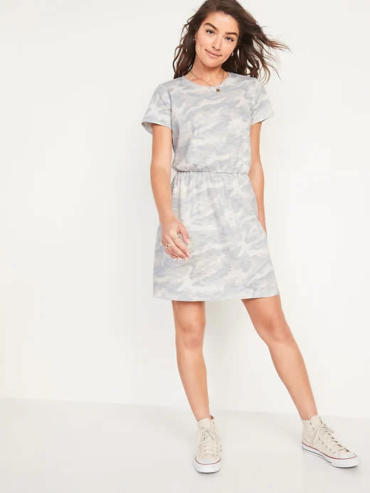 Model wears Waist-Defined Slub-Knit T-Shirt Dress in grey camouflage. Image via Old Navy.