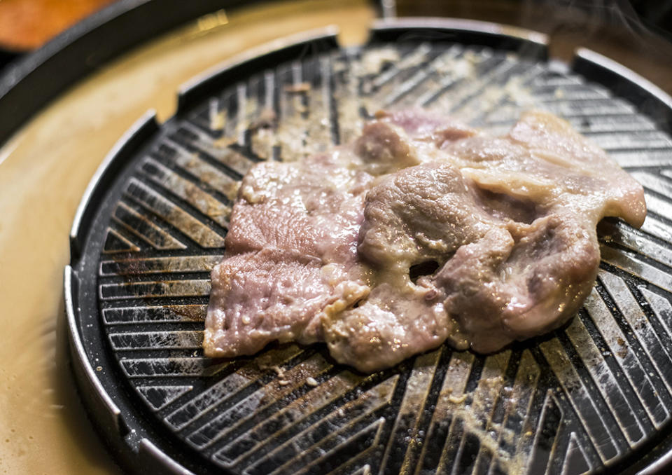 銅鑼灣美食︱全港唯一「泰豬鍋」專門店 又滾又燒 必叫泰式豬梅花肉