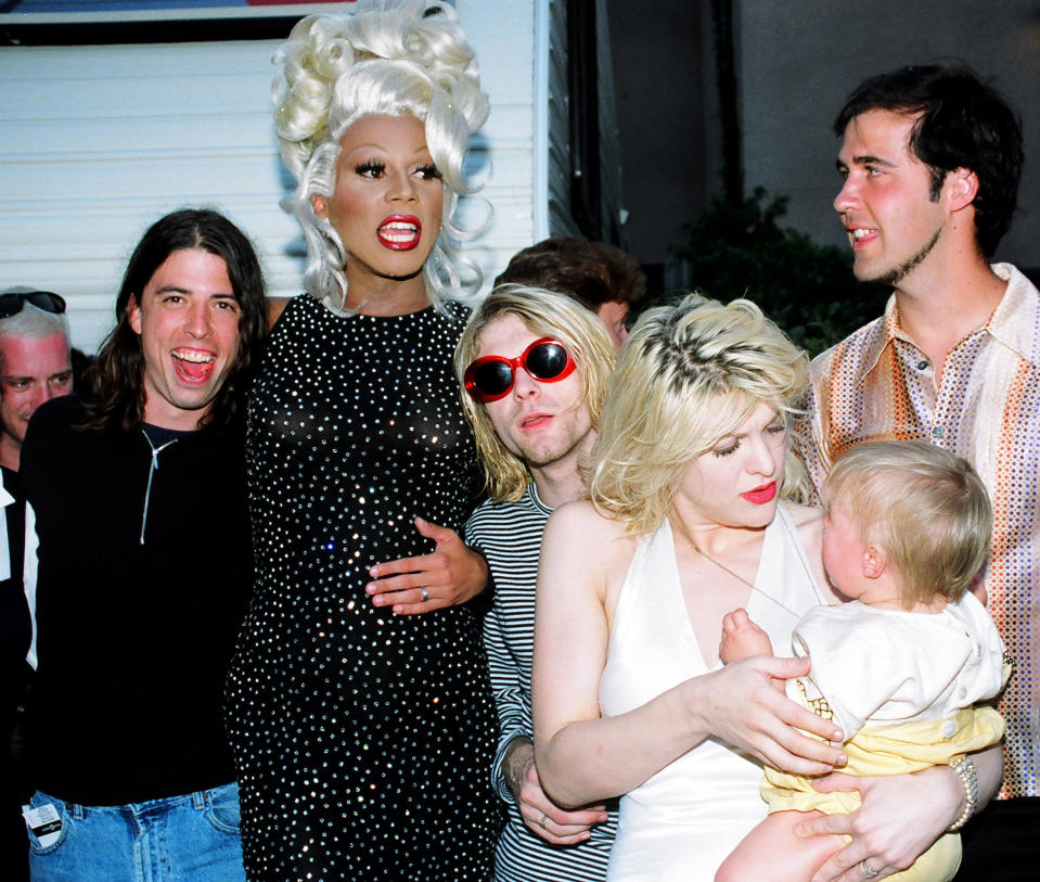 David Grohl, RuPaul, Kurt Cobain, Courtney Love, Francis Bean Cobain, and Krist Novoselic at the 1993 VMAs. (Photo: Jeff Kravitz/FilmMagic)