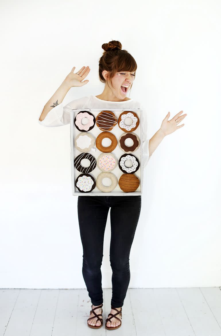 diy dozen donuts costume food halloween costumes