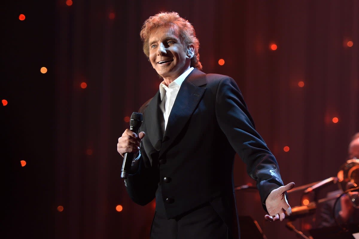 Manilow will also play a one-off show at Manchester’s Co-Op Arena on May 19 (Larry Busacca / Getty)