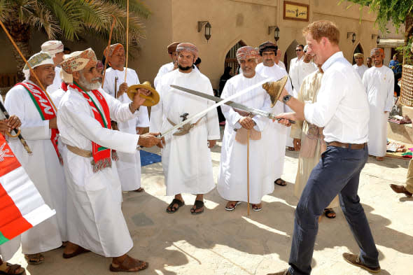 Prince Harry in sword fight in Oman