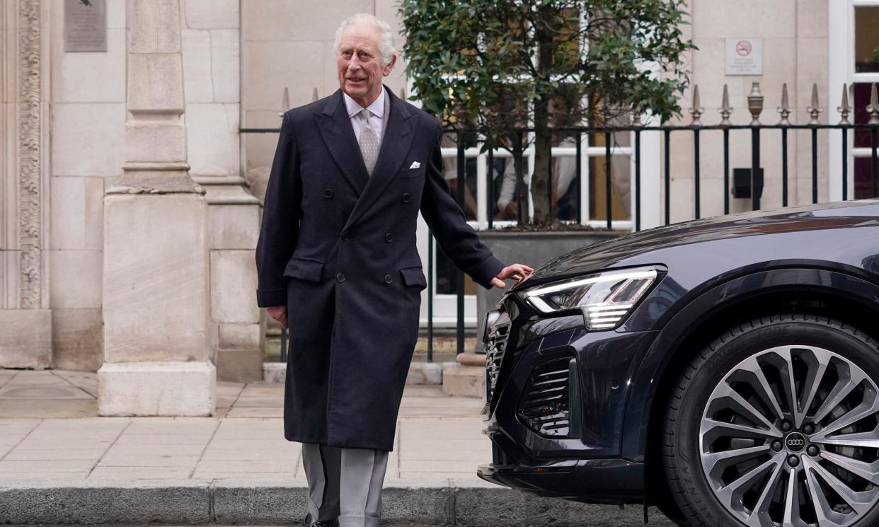 <span>King Charles III leaves the London Clinic in central London on Monday.</span><span>Photograph: Alberto Pezzali/AP</span>
