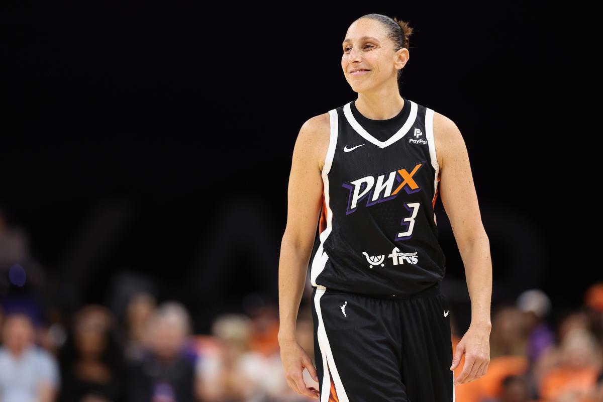 Did Diana Taurasi steal Caitlin Clark's 2024 Olympics roster spot? Social  media sounds off - Yahoo Sports