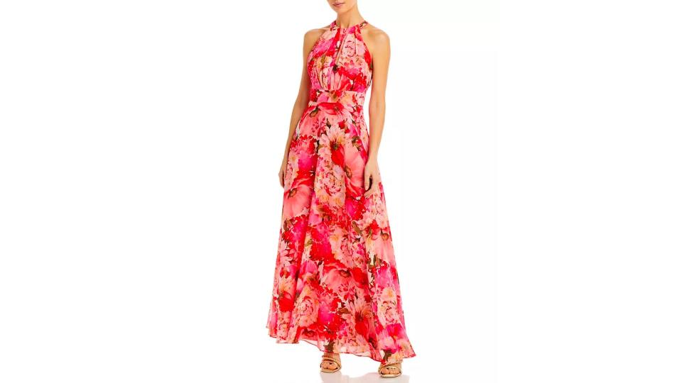 Best Sundresses For Women Over 50