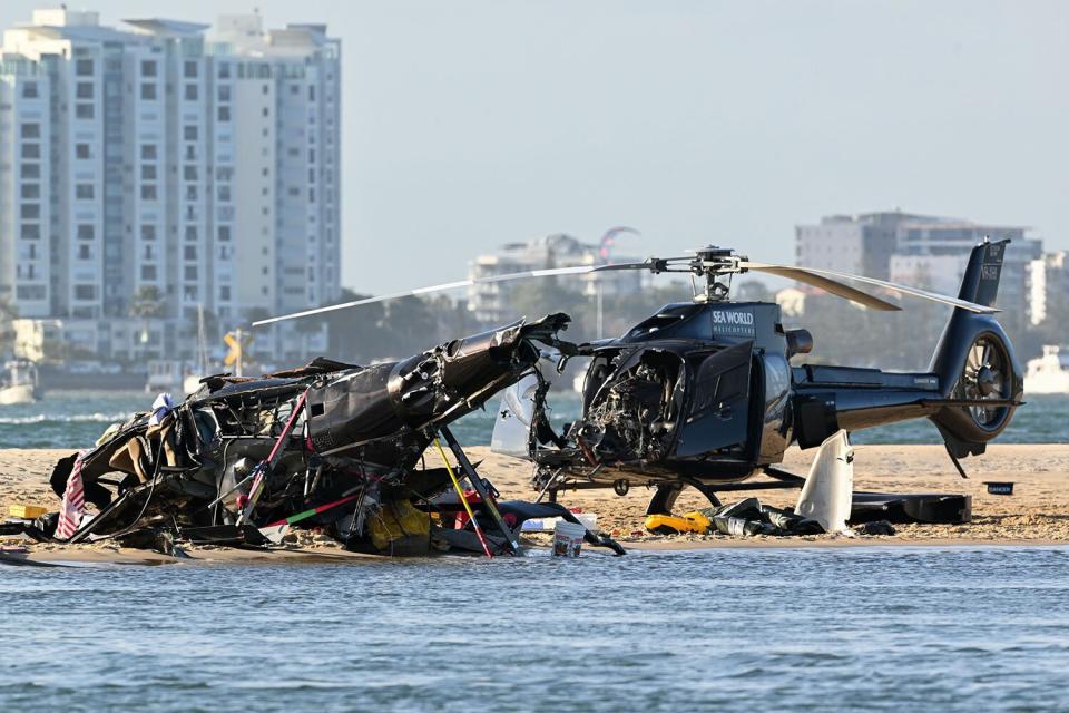 Two Helicopters Collide off Gold Coast, Killing 4