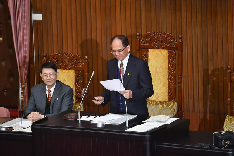 立法院通過防疫紓困預算案 (圖)