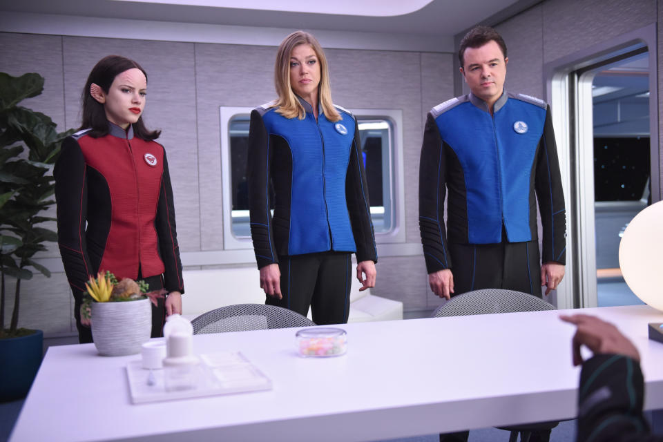 THE ORVILLE: L-R: Halston Sage, Adrianne Palicki and Seth MacFarlane in the "Firestorm" episode of THE ORVILLE airing Thursday, Nov. 16 (9:01-10:00 PM ET/PT) on FOX. ©2017 Fox Broadcasting Co. Cr: Michael Becker/FOX