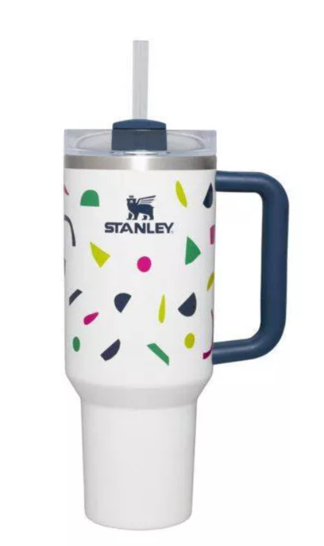 Stanley Adventure Quencher 40oz Travel Tumbler VS Quencher H2.0