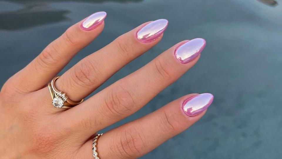 Lavender chrome nails 