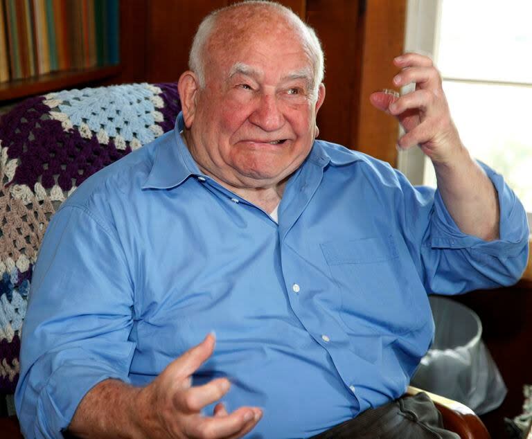 Según StoryFile, casi 5000 personas crearon perfiles. Entre ellos, el actor Ed Asner, que fue entrevistado ocho semanas antes de su muerte en 2021