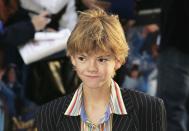 In "Tatsächlich ... Liebe" als verliebter Schüler und in seinem bunten Spitzkragenhemdchen war er einst ziemlich niedlich: Thomas Brodie Sangster. (Bild: Gareth Cattermole/Getty Images)