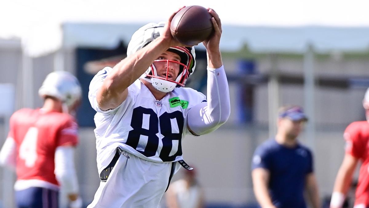 Fantasy Football Impact: Patriots add Mike Gesicki in Free Agency