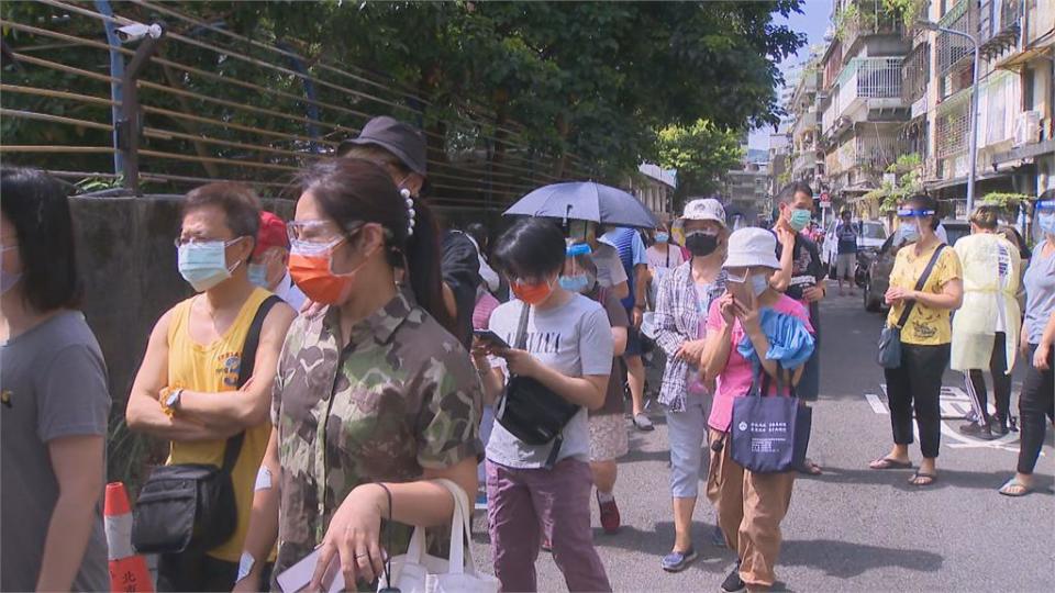 虎林街爆30人染疫　永吉國小展開大量PCR篩檢