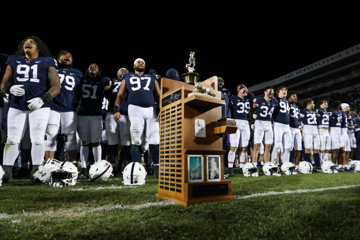 Black Penn State Nittany Lions Golf Gift Set