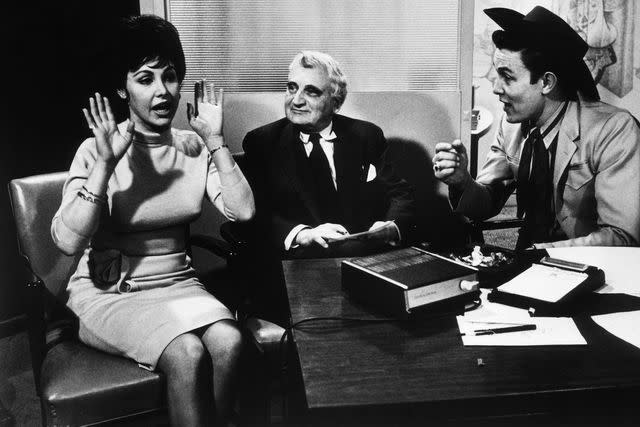 <p>Everett</p> Joan Benedict on 'Candid Camera' with Jimmy Dean in 1962