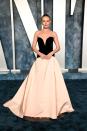 <p>Although much of the afterparty fashion was made up of slinky dresses, there were a few ballgowns too. We particularly loved this black-and-nude design by Monique Lhuillier which Kate Bosworth was seen in.</p>