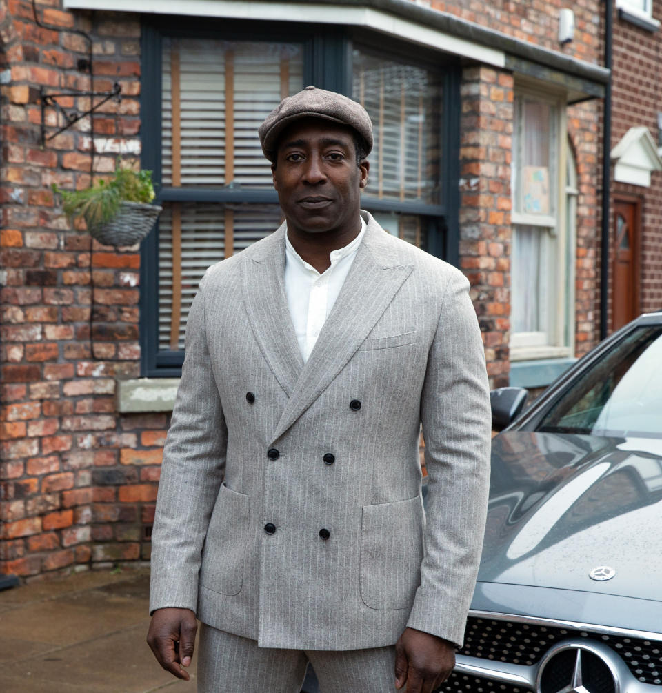 FROM ITV  STRICT EMBARGO - No Use Before Tuesday 9th February 2021  Coronation Street - Ep 1025354  Friday 19th February 2021  Ronnie Bailey [VINTA MORGAN] pulls up at No.3 in his flash sports car. Ed Bailey [TREVOR MICHAEL GEORGES] and Michael Bailey [RYAN RUSSELL] are thrilled to see him.   Picture contact David.crook@itv.com   Photographer - Danielle Baguley  This photograph is (C) ITV Plc and can only be reproduced for editorial purposes directly in connection with the programme or event mentioned above, or ITV plc. Once made available by ITV plc Picture Desk, this photograph can be reproduced once only up until the transmission [TX] date and no reproduction fee will be charged. Any subsequent usage may incur a fee. This photograph must not be manipulated [excluding basic cropping] in a manner which alters the visual appearance of the person photographed deemed detrimental or inappropriate by ITV plc Picture Desk. This photograph must not be syndicated to any other company, publication or website, or permanently archived, without the express written permission of ITV Picture Desk. Full Terms and conditions are available on  www.itv.com/presscentre/itvpictures/terms