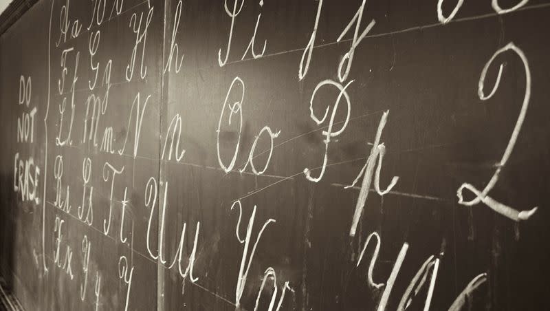 20150929 A Facebook post showing a teacher’s frustration with a 7-year-old student writing her name on an assignment in cursive went viral, posing the question of whether learning the style reaps benefits or wastes time.