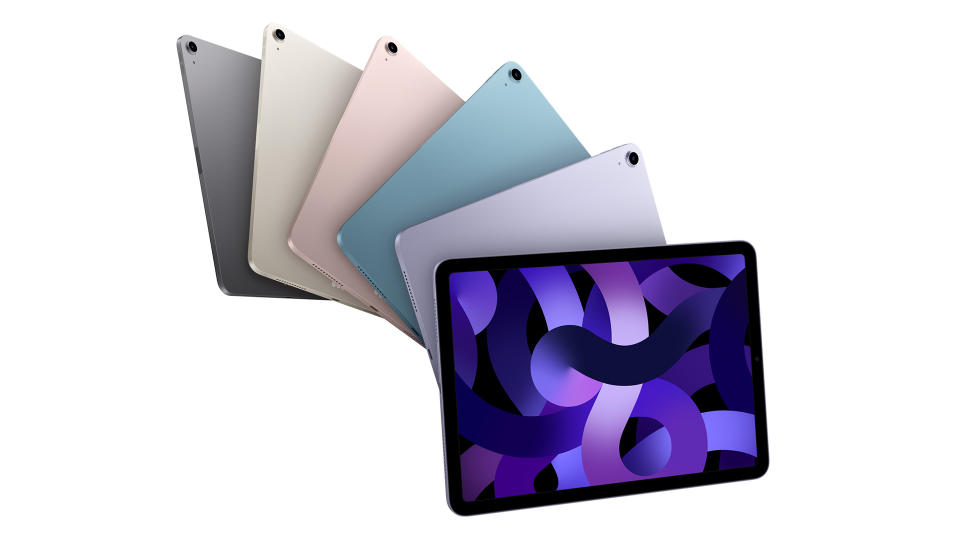 Every colour of iPad in a fan-like arrangement