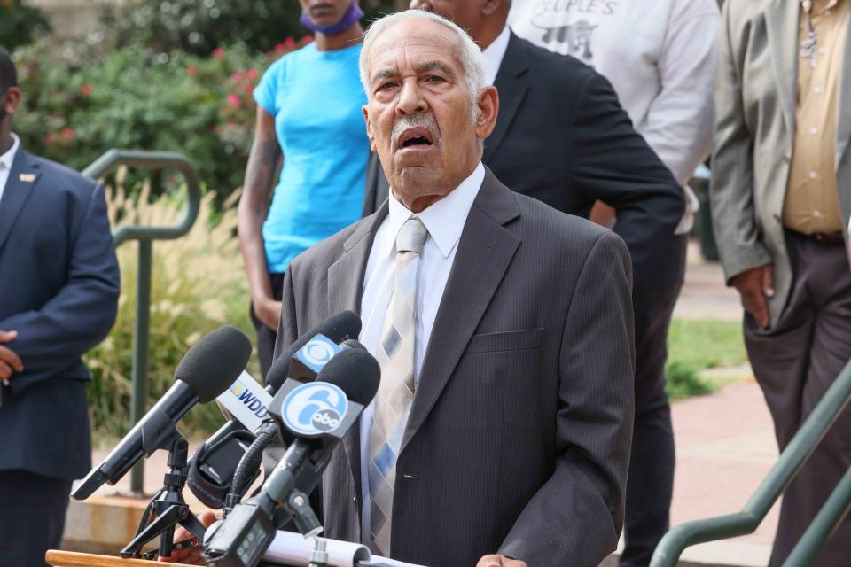 New Castle County Councilman Jea Street gives remarks during a press conference at Peter Spencer Plaza in 2021.