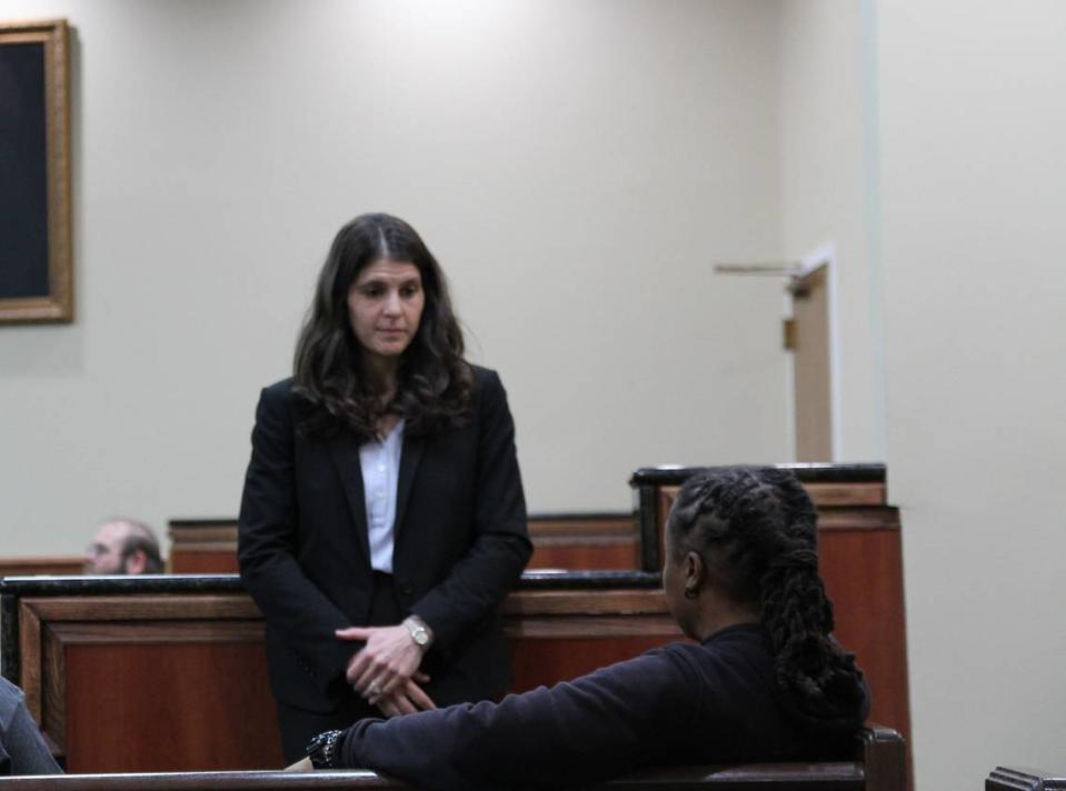 Assistant Solicitor Catherine Hunter speaks with Orangeburg County sheriff’s Sgt. Lakesha Gillard before a bond hearing for Quentin Parker on Monday, Jan. 30, 2023. Parker is charged with criminal solicitation of a minor and dissemination and disseminating, procuring or promoting obscenity.