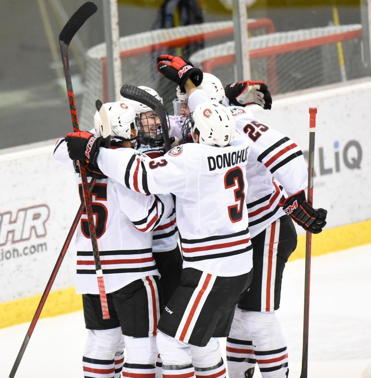 SCSU men's hockey prepares for NCHC Tournament