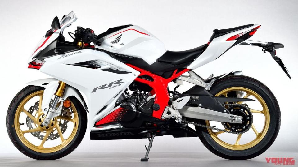 002_honda-cbr250rr