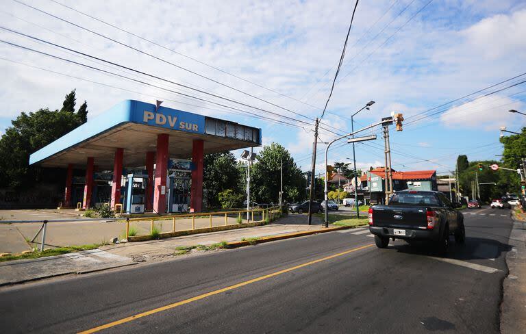 La estación de servicio PDV Sur abandonada está ubicada en Tomkinson y Sucre, San Isidro
10/01/24

Foto: Marcos Brindicci