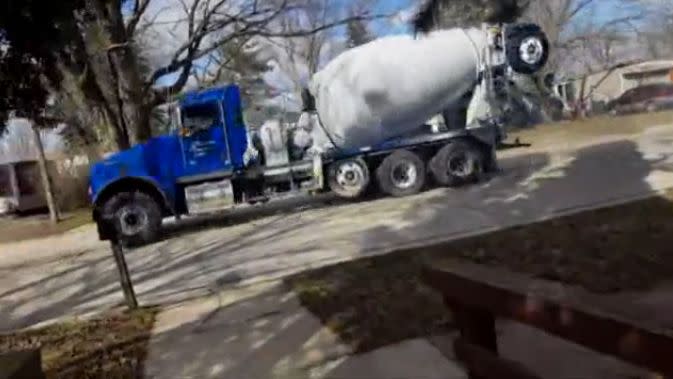 The blue and white cement truck was at the centre of a police chase in Minnesota, US. Photo: Yahoo