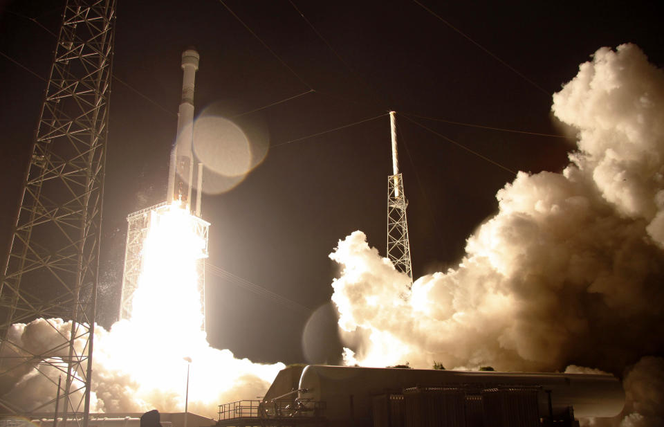 A United Launch Alliance Atlas V rocket carrying the Boeing Starliner crew capsule on an Orbital Flight Test to the International Space Station lifts off from Space Launch Complex 41 at Cape Canaveral Air Force station, Friday, Dec. 20, 2019, in Cape Canaveral, Fla. The Starliner spacecraft did not reach the proper orbit.(AP Photo/Terry Renna)