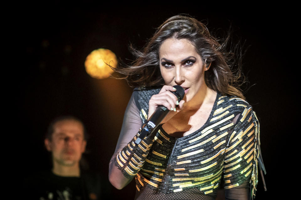 A CORUNA, SPAIN - SEPTEMBER 17: Singer Malú performs during the Mil Batallas Tour at Coliseum A Coruña on September 17, 2022 in A Coruna, Spain. (Photo by Cristina Andina/Redferns).