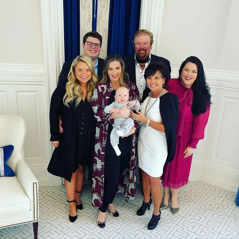 <p>Stelen Covel Instagram</p> Stelen Covel, Haley Covel, Toby Keith, Shelly Covel, Tricia Lucus, and Krystal Keith.