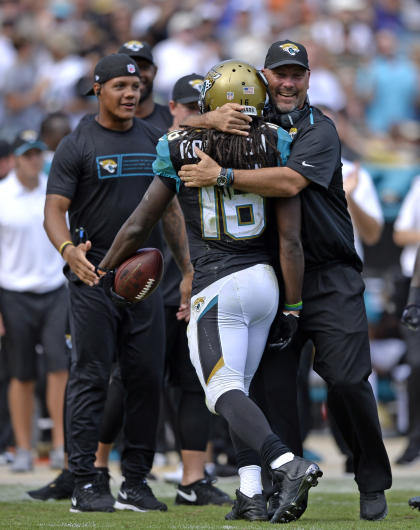 Denard Robinson breaks the plane, blows up against the Browns (Richard Dole-USA TODAY Sports)