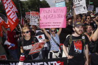 <p>Thousands of counterprotesters gathered around Reggie Lewis Center to get ready for antifascist protest march to Boston Common in Boston, Mass., on Saturday, Aug. 19, 2017. (Photo: Go Nakamura via ZUMA Wire) </p>