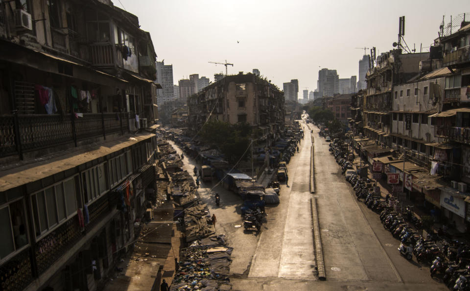 MUMBAI, INDIA - MARCH 25: Deserted view of Null Bazar, on March 25, 2020 in Mumbai, India. Prime Minister Narendra Modi on Tuesday announced complete lockdown of the entire country, as part of the governments stringent efforts to tackle coronavirus disease Covid-19. This lockdown will be in place for 21 days and more stringent than Janta Curfew. Although, ration shops, groceries, fruits and vegetable shops, dairy and milk booths, meat and fish shops, animal fodder will remain open during the 21-day lockdown. (Photo by Pratik Chorge/Hindustan Times via Getty Images)