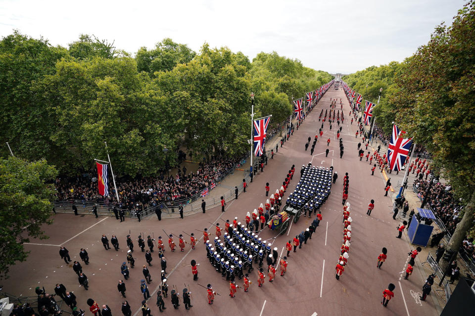 Image: Queen Funeral (Zac Goodwin / AP)