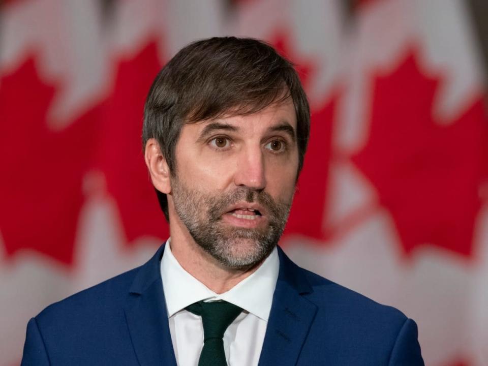Minister of Environment and Climate Change Steven Guilbeault speaks during a news conference last fall. He says Ottawa could give oil and gas companies more time to fully meet 2030 emissions reduction targets. (Adrian Wyld/The Canadian Press - image credit)