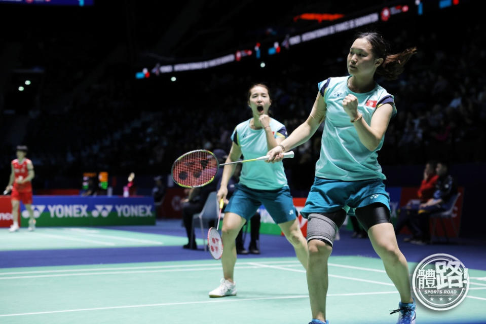 Yang Peilin (right) and Yang Yating compete in the Olympics for the first time